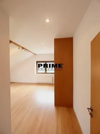 Pronájem rodinného domu, Praha - Přední Kopanina, Nové domy, 410 m2