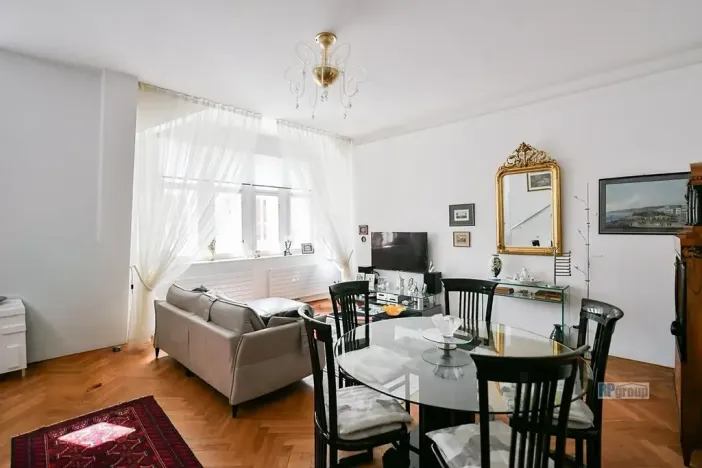 Prodej atypického bytu, Praha - Josefov, Valentinská, 108 m2