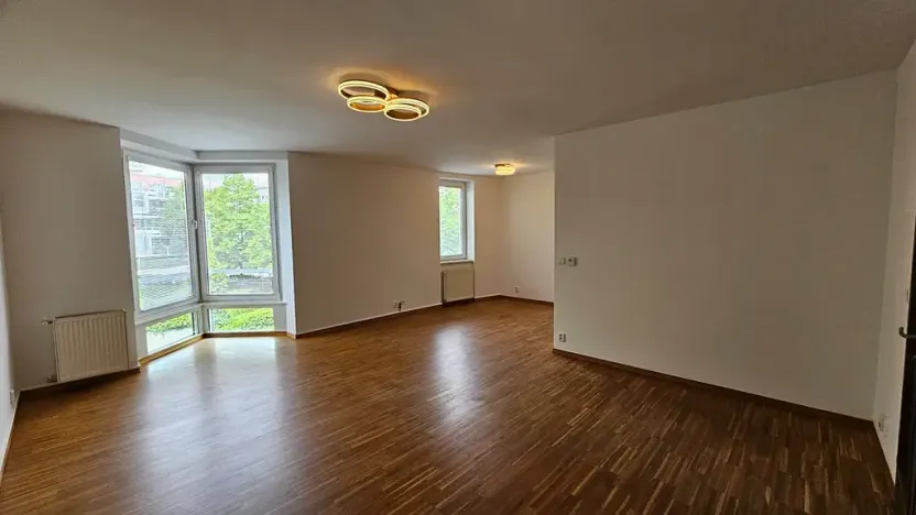 Pronájem bytu 3+kk, Praha - Jinonice, U kříže, 100 m2