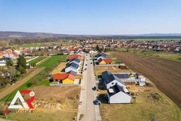 Prodej rodinného domu, Žabčice, Pomezní, 142 m2
