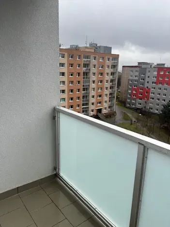 Pronájem bytu 2+kk, Liberec, Dobiášova, 40 m2