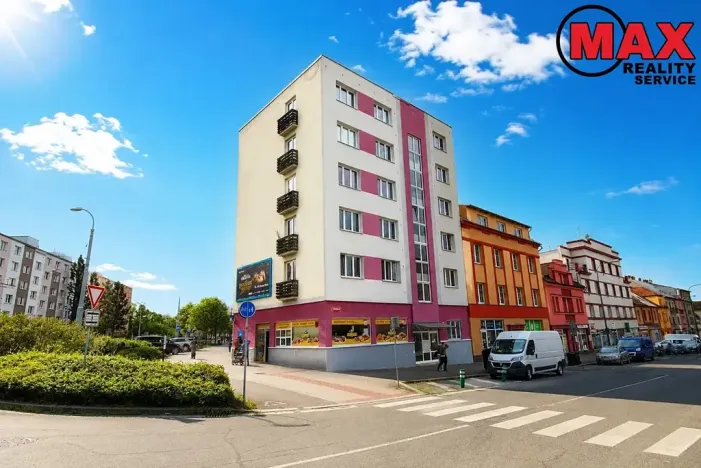 Prodej bytu 2+1, Plzeň, Zábělská, 52 m2