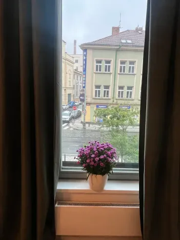 Pronájem bytu 2+kk, Praha - Smíchov, Nádražní, 52 m2