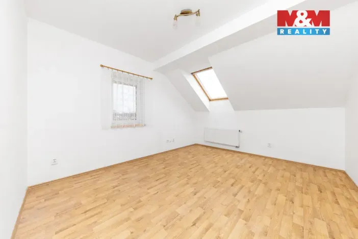 Prodej rodinného domu, Dolní Rožínka, 187 m2