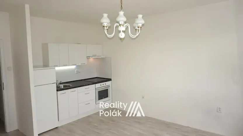Pronájem bytu 2+kk, Liberec, Burianova, 43 m2