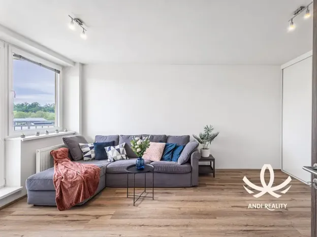 Pronájem bytu 1+kk, Mladá Boleslav, Laurinova, 35 m2