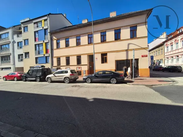Pronájem bytu 1+kk, České Budějovice, Jírovcova, 30 m2