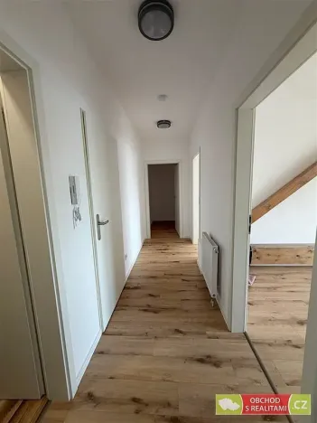 Pronájem bytu 2+kk, Heřmanův Městec, Masarykovo náměstí, 66 m2