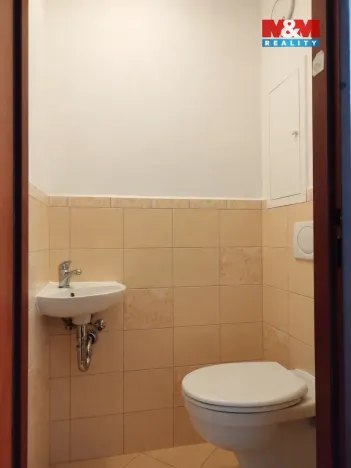 Prodej bytu 2+1, Brno - Bystrc, Laštůvkova, 56 m2