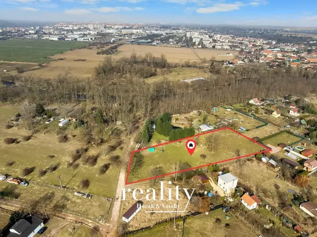 Prodej pozemku, Znojmo, 2018 m2