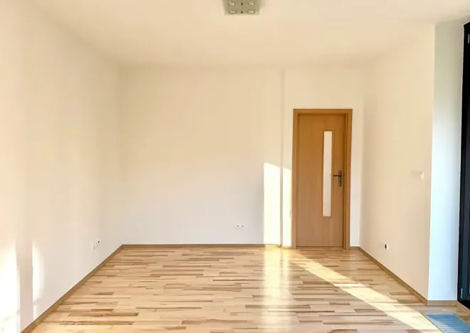 Prodej bytu 2+kk, Praha - Žižkov, Ke kapslovně, 58 m2