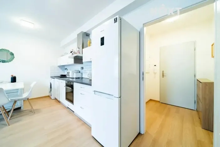 Pronájem bytu 2+kk, Vsetín, Dolní náměstí, 72 m2