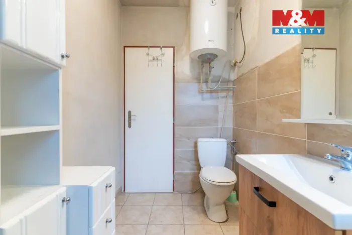 Prodej rodinného domu, Hvozd, 120 m2
