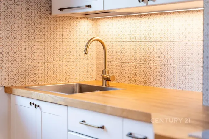 Pronájem bytu 3+1, Praha - Hloubětín, Poděbradská, 108 m2
