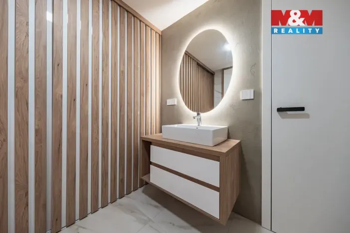 Prodej rodinného domu, Velké Popovice, Husova, 201 m2