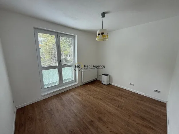 Pronájem bytu 3+1, Praha - Hlubočepy, Výhledová, 80 m2