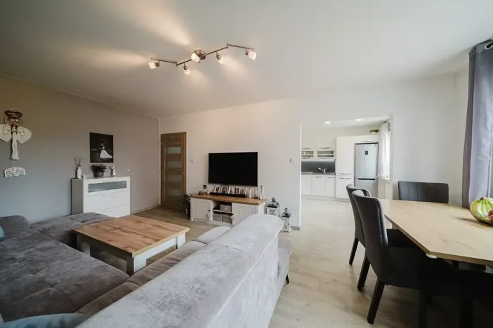 Prodej bytu 4+1, Třebíč, Novodvorská, 92 m2