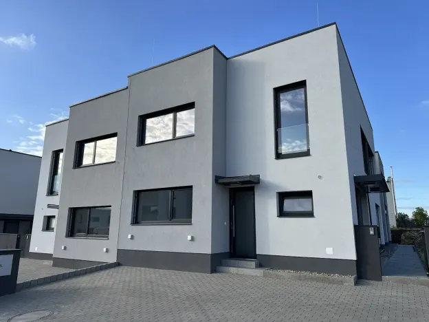 Pronájem bytu 3+kk, Mladá Boleslav - Chrást, 73 m2