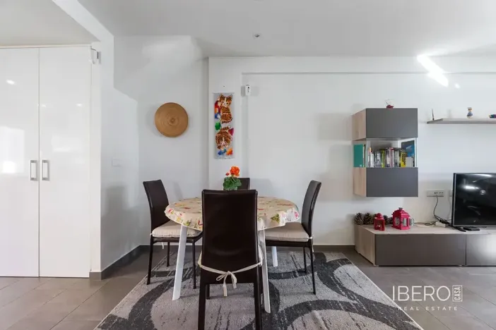 Prodej bytu 3+kk, Torrevieja, Španělsko, 76 m2