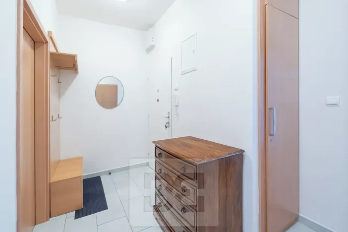 Pronájem bytu 2+1, Praha - Hradčany, Na valech, 79 m2