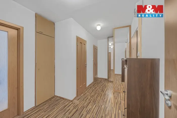 Prodej bytu 3+kk, Praha - Řepy, Makovského, 66 m2