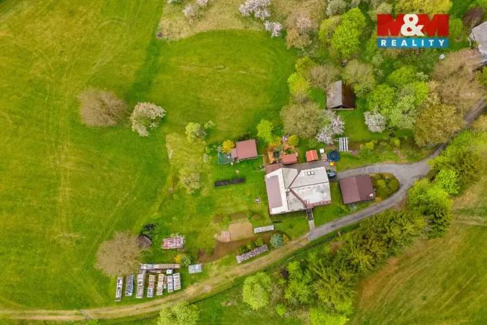 Prodej louky, Benecko - Mrklov, 1025 m2