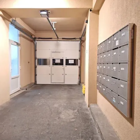 Pronájem bytu 2+kk, Praha - Holešovice, Malá Plynární, 51 m2