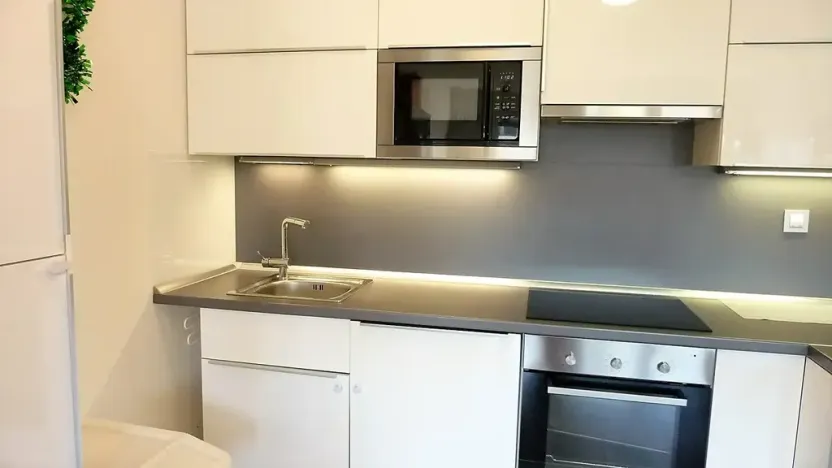 Pronájem bytu 2+kk, Praha - Modřany, Fikerova, 67 m2