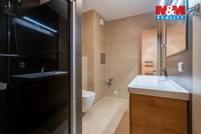 Prodej bytu 4+kk, České Budějovice - České Budějovice 3, Skuherského, 128 m2