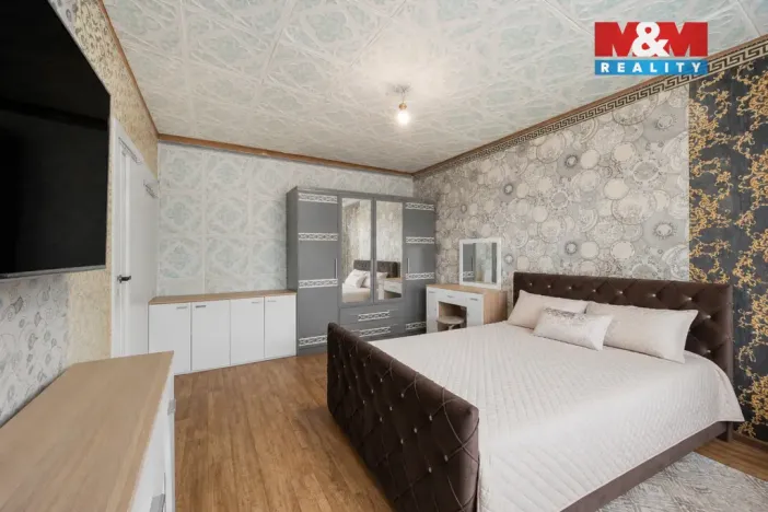 Prodej bytu 2+1, Prachovice, Zahradní, 54 m2