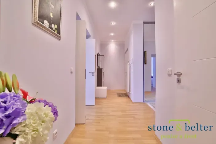 Pronájem bytu 4+kk, Praha - Nové Město, Lublaňská, 90 m2