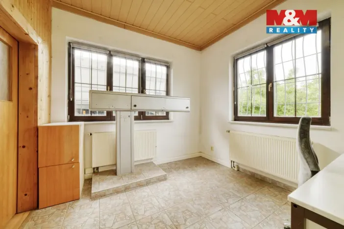 Pronájem kanceláře, Trstěnice, 120 m2