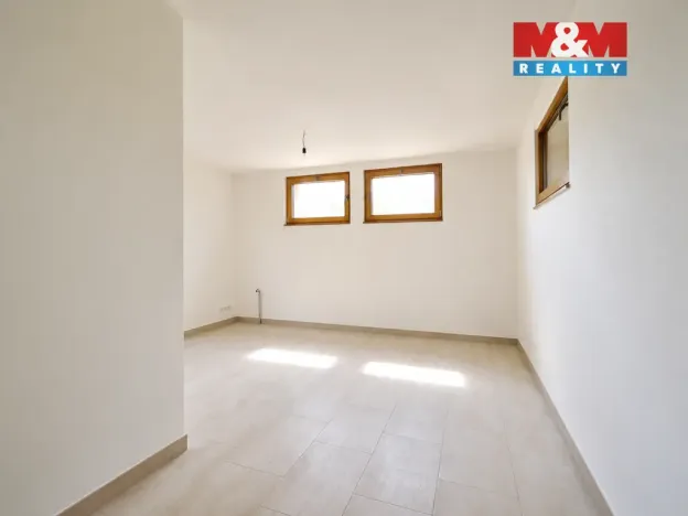Prodej zahrady, Chodová Planá - Pístov, 186 m2
