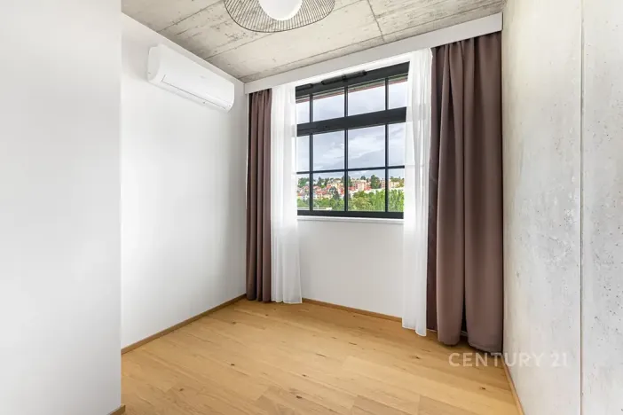 Pronájem bytu 3+kk, Praha - Vysočany, Kolbenova, 64 m2