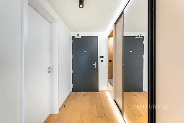 Pronájem bytu 3+kk, Praha - Vysočany, Kolbenova, 64 m2