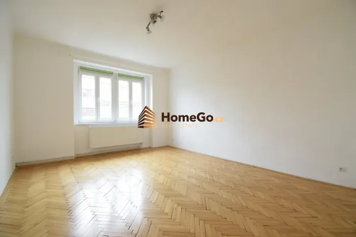Pronájem bytu 2+1, Praha - Nusle, U gymnázia, 58 m2