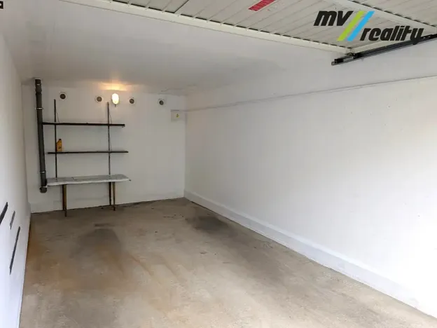 Pronájem garáže, Nymburk, Generála Antonína Sochora, 18 m2