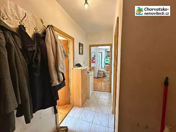 Prodej bytu 3+kk, Dramalj, Chorvatsko, 64 m2