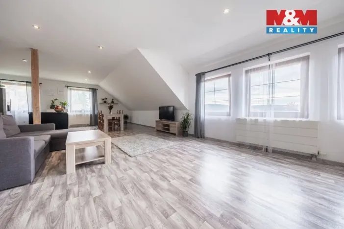 Prodej rodinného domu, Hřiměždice, 325 m2
