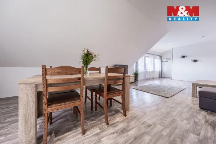 Prodej rodinného domu, Hřiměždice, 325 m2