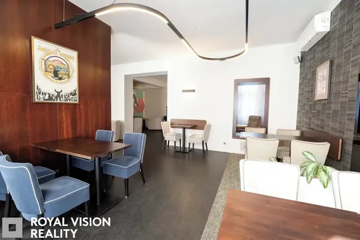 Pronájem restaurace, Brno, Martinkova, 210 m2