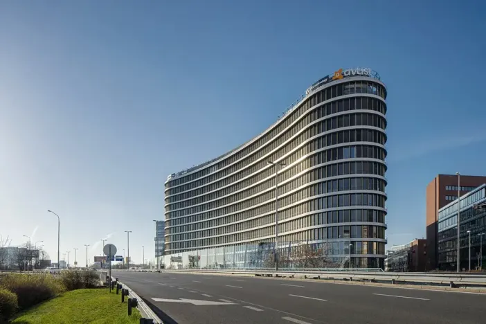Pronájem kanceláře, Praha - Nusle, Pikrtova, 1510 m2