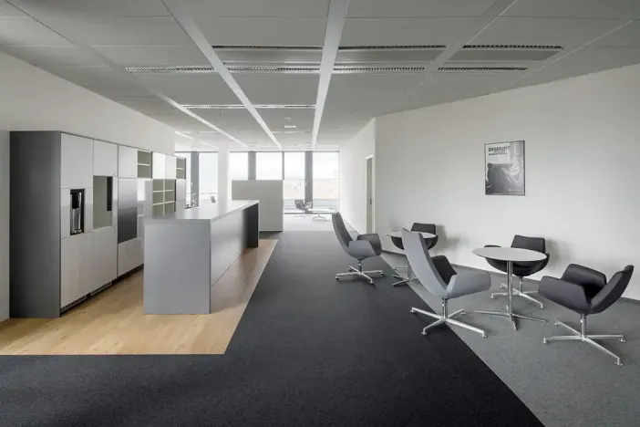 Pronájem kanceláře, Praha - Nusle, Pikrtova, 1510 m2