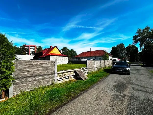 Prodej komerčního pozemku, Kunín, 338 m2