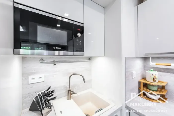 Prodej bytu 2+1, Kolín, Bachmačská, 51 m2