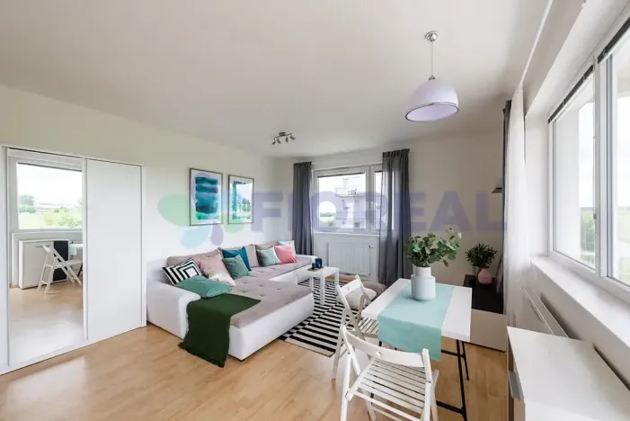 Pronájem bytu 1+kk, Praha - Uhříněves, Václava Trojana, 34 m2