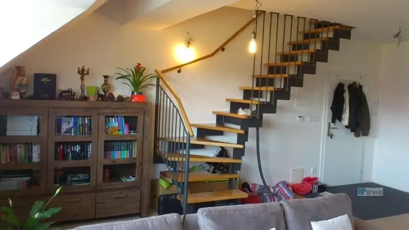 Prodej bytu 3+kk, Veleň, Polní, 300 m2