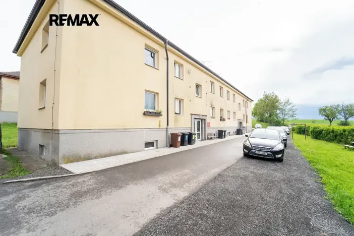 Prodej bytu 2+1, Chocerady, 69 m2
