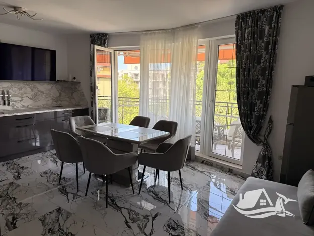 Prodej bytu 3+kk, Nesebar, Bulharsko, 74 m2