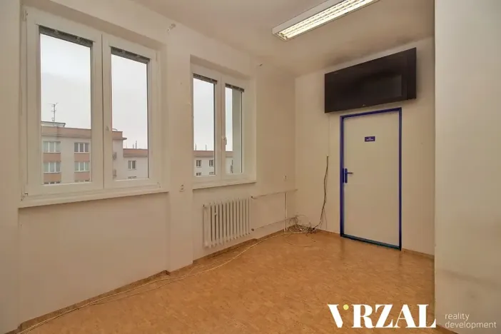 Pronájem ordinace, Plzeň, Francouzská třída, 63 m2